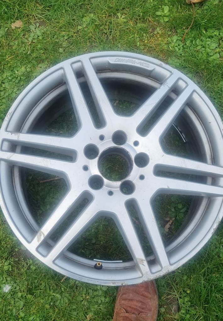 4x MERCEDES AMG A B C E S CLASS VITO VIANO 18" ALLOY WHEELS A2124012302 A2124012402