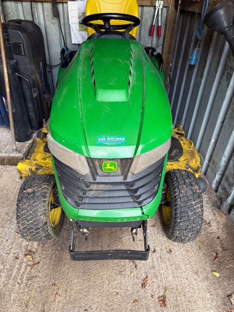 John Deere X590 FOR SALE