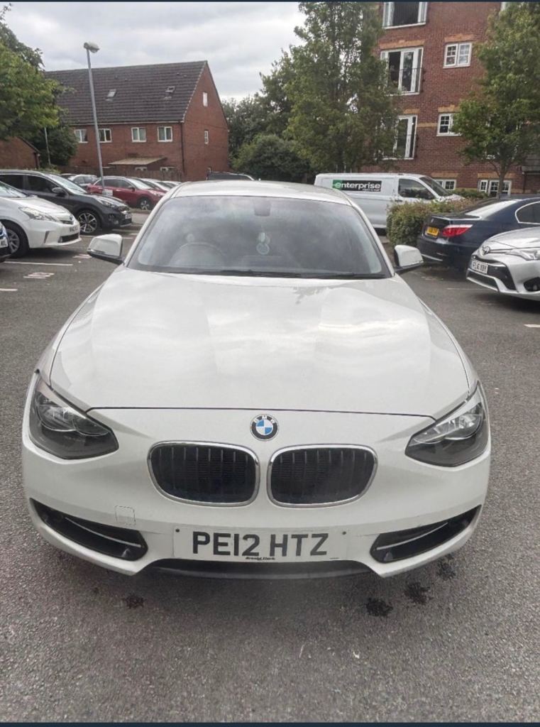 BMW, 1 SERIES, Hatchback, 2012, Semi-Auto, 1598 (cc), 5 doors
