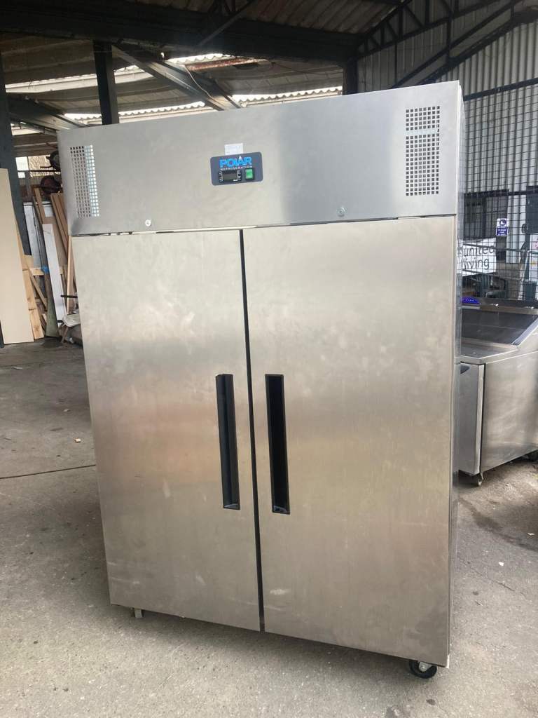 Commercial double door fridge cafe shop restaurant takeaway 