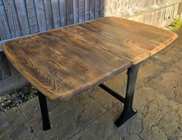 Ercol Mid-Century Elm Dropleaf Gateleg Coffee Table Gold Label (REFURBISHED)