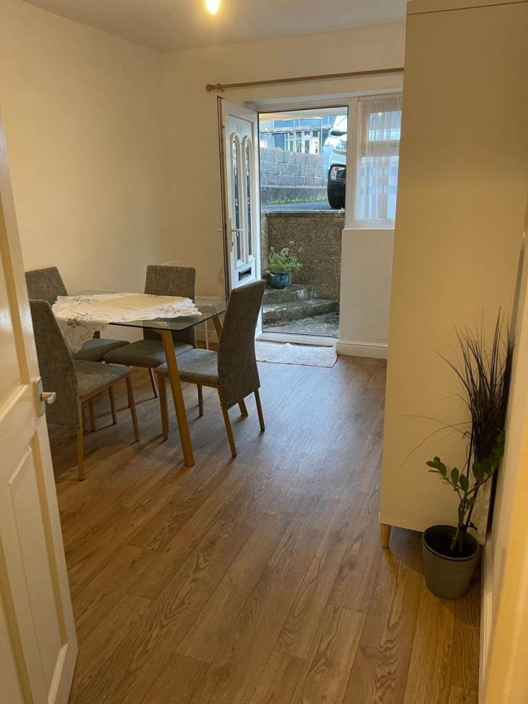Single bedroom 
