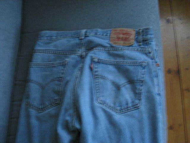 Levi 505's 32 x 32