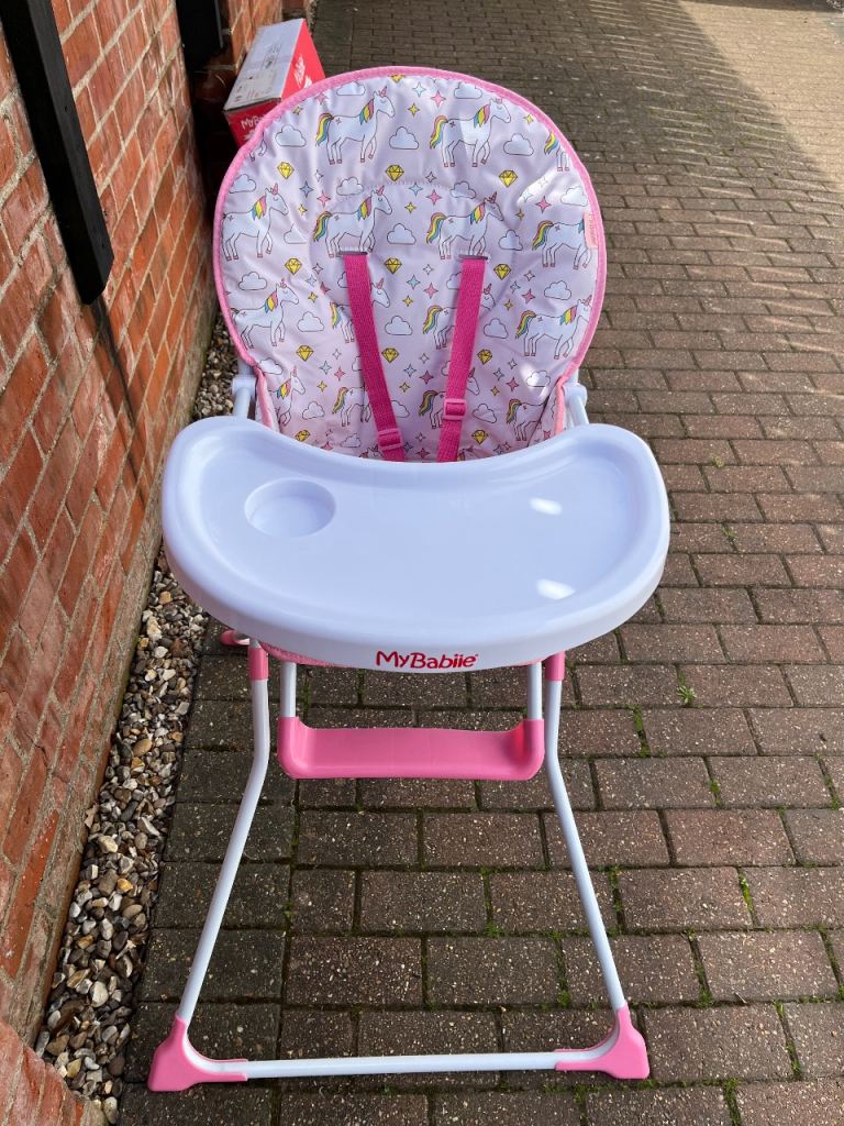High chair 