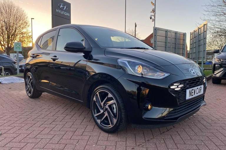 2025 Hyundai i10 1.2 [79] Premium 5dr Auto [Nav] HATCHBACK Petrol Automatic