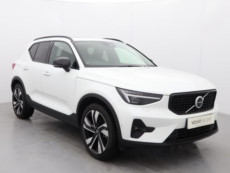 VOLVO XC40 2.0 B3P Ultra Dark 5dr Auto