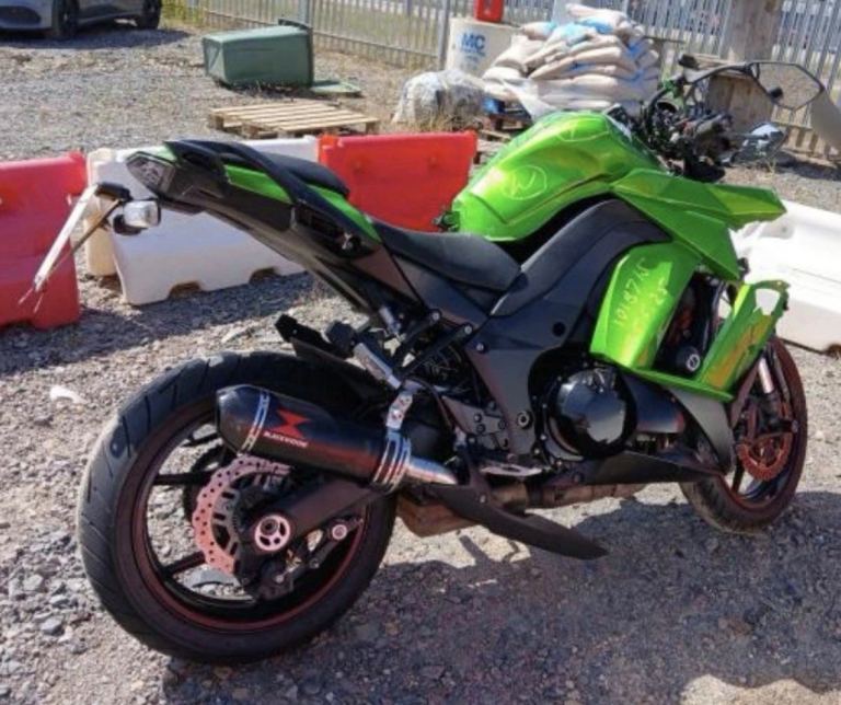 Kawasaki 1000cc ZX 2014 breaking engine wheels folks suspension exhaust 