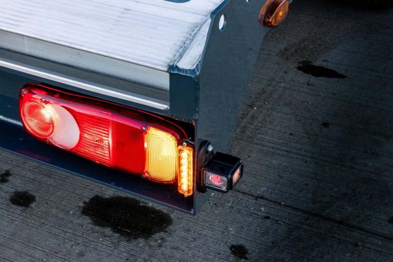 ALUMINIUM RECOVERY TRUCK BODY AMS E-BODY BEAVERTAIL CAR TRANSPORTER