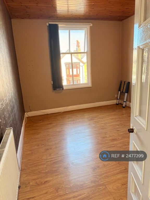 3 bedroom flat in Donnington St, Leicester, LE2 (3 bed) (#2477399)