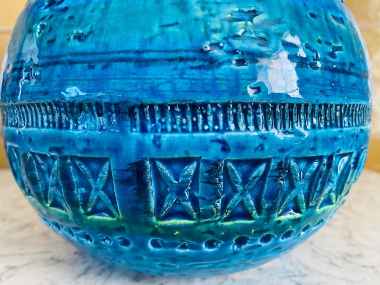 Bitossi Rimini Blue Ball Globe Round Vase Vintage Aldo Londi Italy Mid Century 