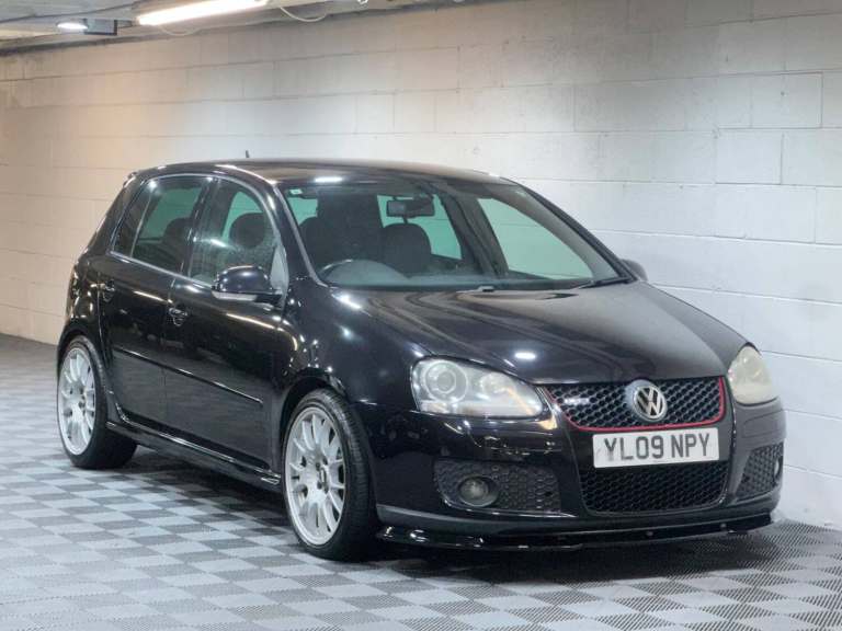 Volkswagen Golf 2.0 TFSI GTI Pirelli Hatchback 5dr Petrol DSG (188 g/km, 227 bhp) Petrol Automatic