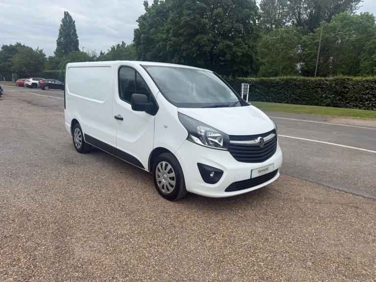 68 VAUXHALL VIVARO 2700 1.6 CDTI 120 BHP SPORTIVE AIR CON ULEZ EURO 6