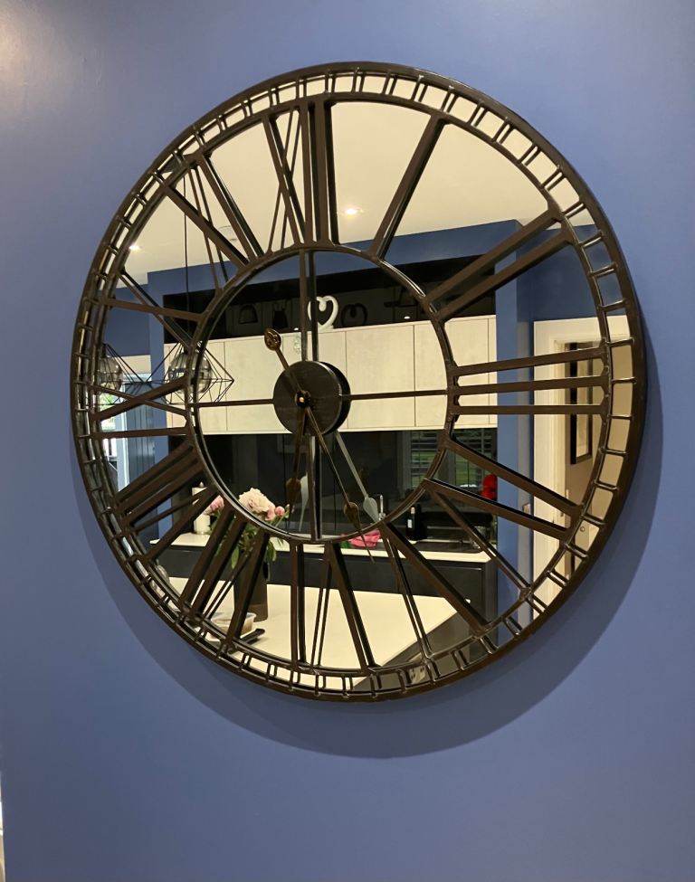 Large mirrored clock