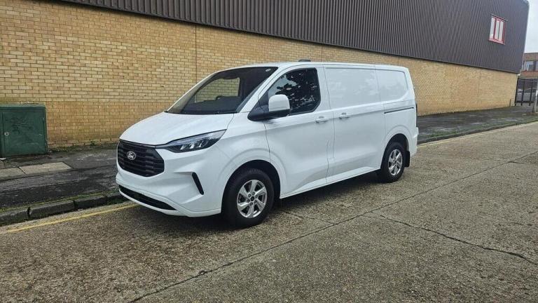 2026 Ford Transit Custom 2.0 EcoBlue 136ps L1 H1 SWB Van Limited *(Brand New)* Van  Diesel Manual