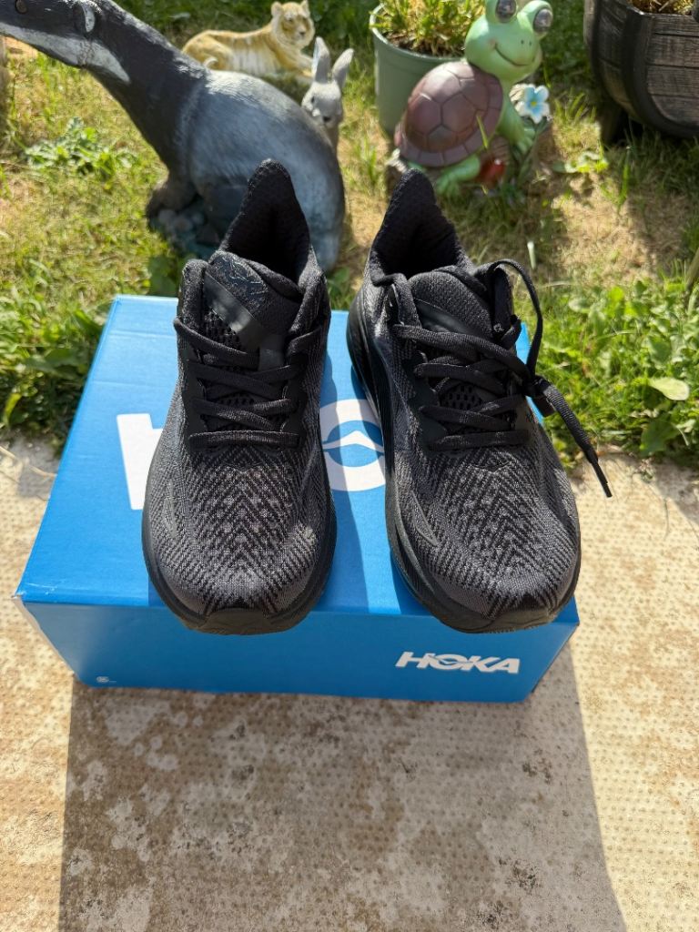 Hoka Clifton 9 Women's Running Shoes - Black, UK 6 WIDE