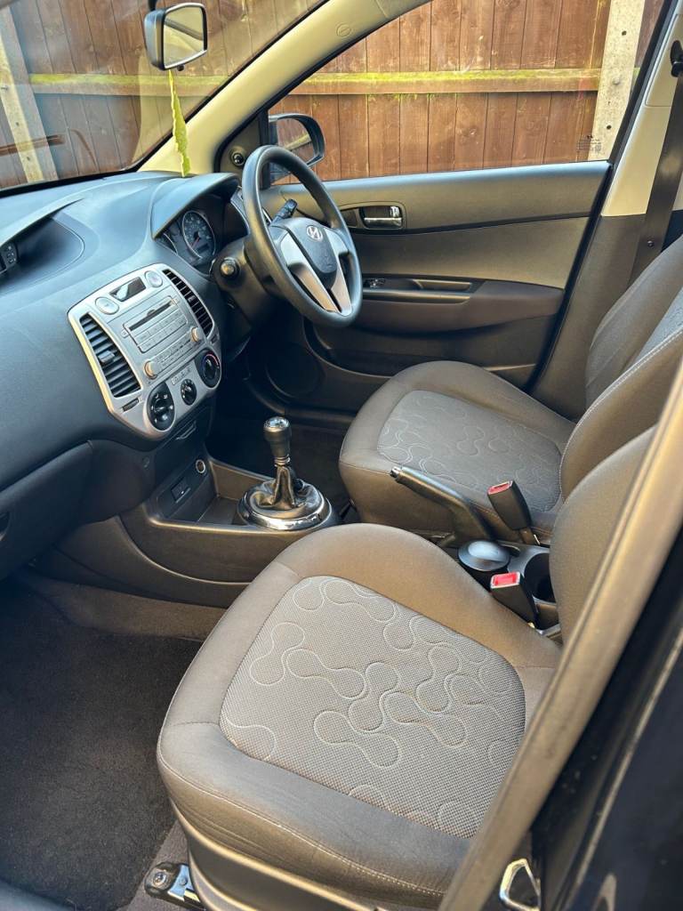 Hyundai, I20, Hatchback, 2012, Manual, 1248 (cc), 5 doors