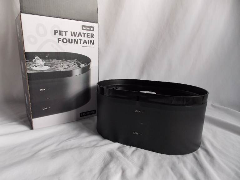 Nenozi Cat Water Fountain for Drinking 2.2L Automatic Pet Drinking Fountain