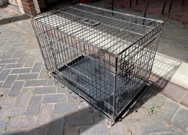 Pets/ dog cage - £20 (Wallisdown)