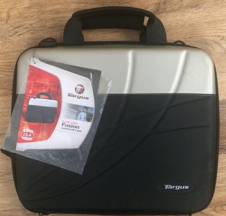 TARGUS FUSION SLIM LINE NOTEBOOK LAPTOP BAG CASE