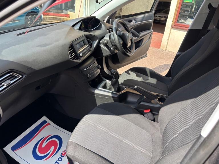 2017 Peugeot 308 S/S SW ACCESS Estate Petrol Manual