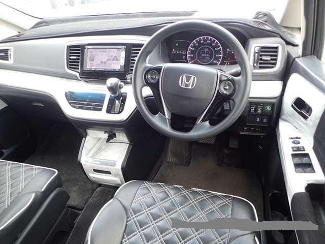 Honda odyssey 2.4 auto g euro pack 40k miles jap import 4.5 grade 2015 due feb