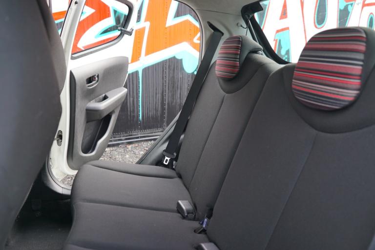 2015 Citroen C1 1.2 PureTech Feel Hatchback 5dr Petrol Manual Euro 6 (82 ps)