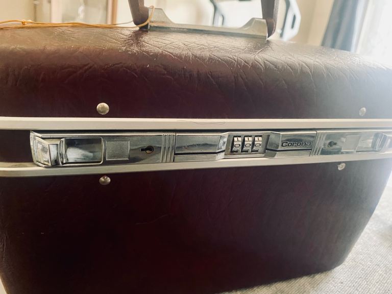 Vanity Case 