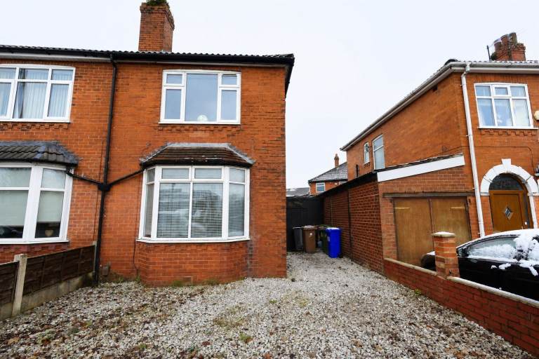 3 Bed House, Audenshaw 