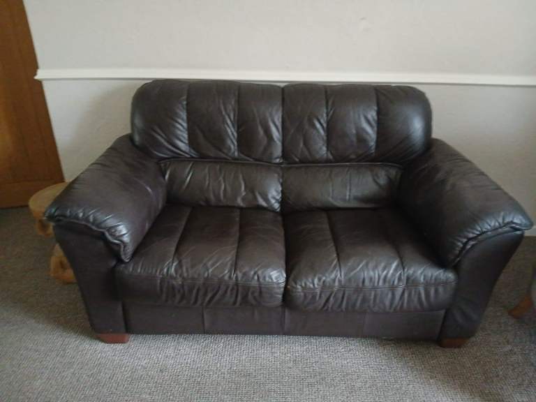 Settee 