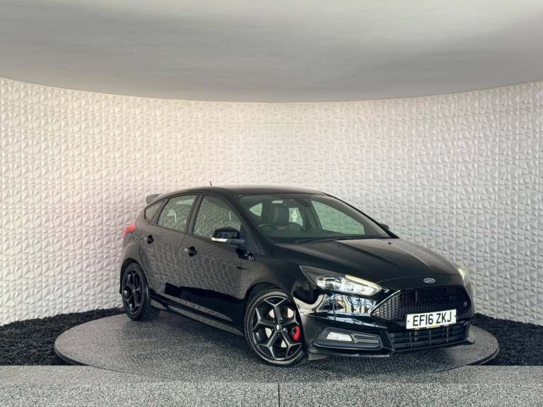 2016 Ford Focus 2.0 TDCi 185 ST-3 5dr HATCHBACK DIESEL Manual