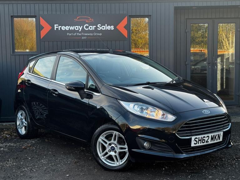 FORD FIESTA 1.6 Zetec Hatchback Petrol Powershift, 10 Ford Stamps, Auto, ULEZ
