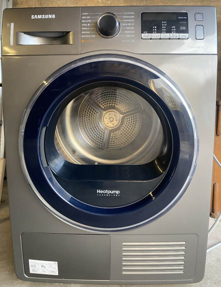 Samsung Freestanding Tumble Dryer with Heat Pump Technology
