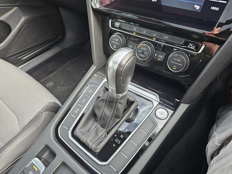 2018 Volkswagen Passat 1.8 TSI 180 R-Line 5dr DSG [Panoramic Roof] ESTATE PETROL Automatic