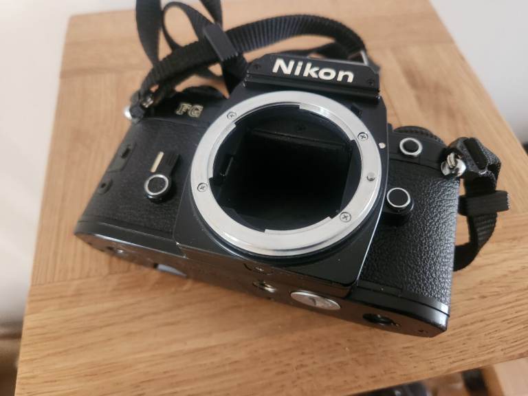 Vintage Nikon FG 35mm Film Camera Body – For Parts / Repair – Black SLR