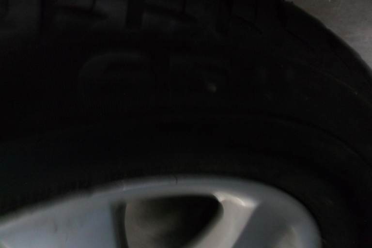 MERCEDES-BENZ 4X TYRES 235/65r17 