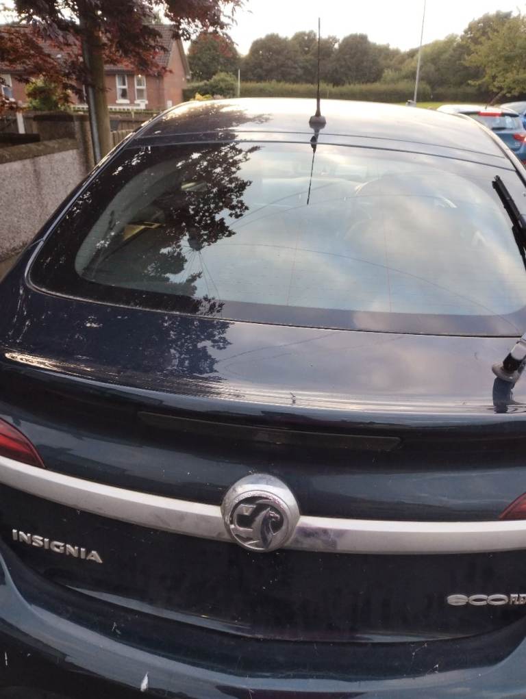 Vauxhall Insignia, 2014,  2L for parts or repair