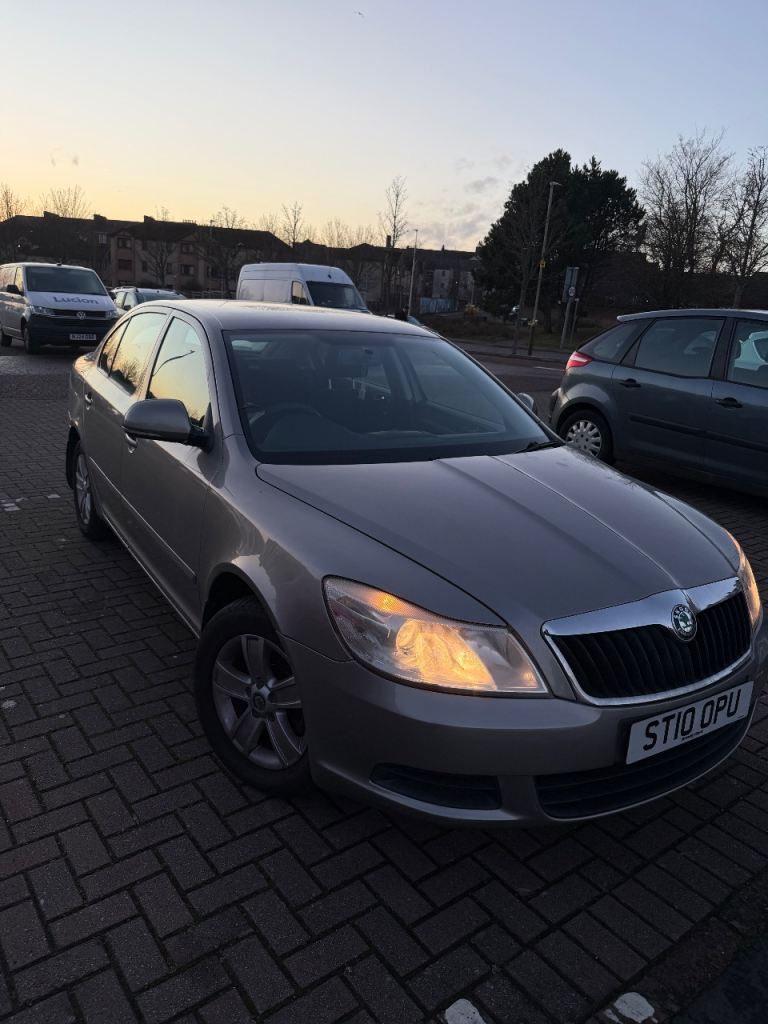 image for Skoda, OCTAVIA, Hatchback, 2010, Manual, 1598 (cc), 5 doors