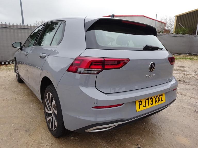 2023 73 REG VOLKSWAGEN GOLF STYLE TSI E-HYBRID AUTO DAMAGED SALVAGE