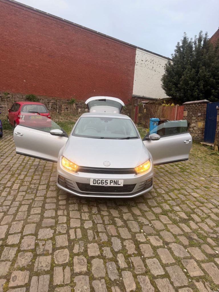 Volkswagen Scirocco Automatic 