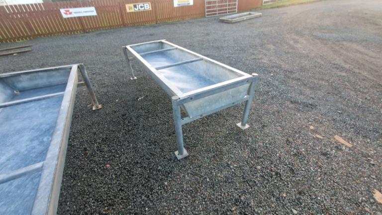 Cattle cow bull 8ft galvanised feeding trough farm livestock tractor 