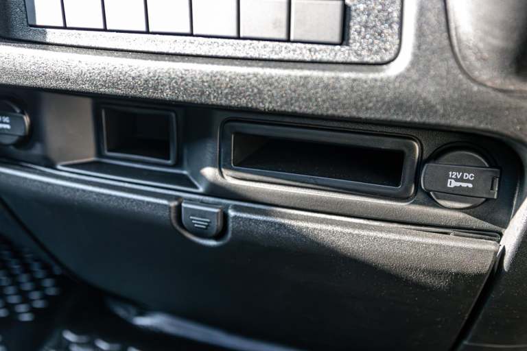 2025 IVECO DAILY 7.2T 180BHP MANUAL RECOVERY TRUCK TILT AND SLIDE FULLY LOADED!