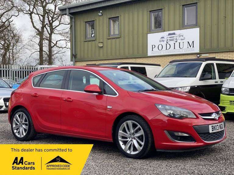 2013 Vauxhall Astra 1.6 16v SRi Euro 5 5dr Hatchback Petrol Manual