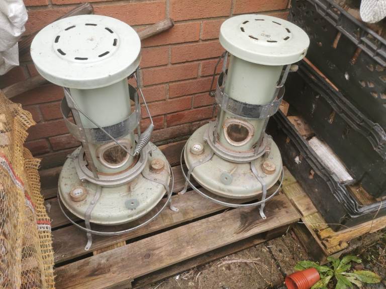 Alladin blue flame paraffin heaters x 2