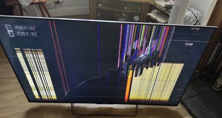MUST GO!! SONY KDL-55W805C - 55” TV SCREEN ONLY