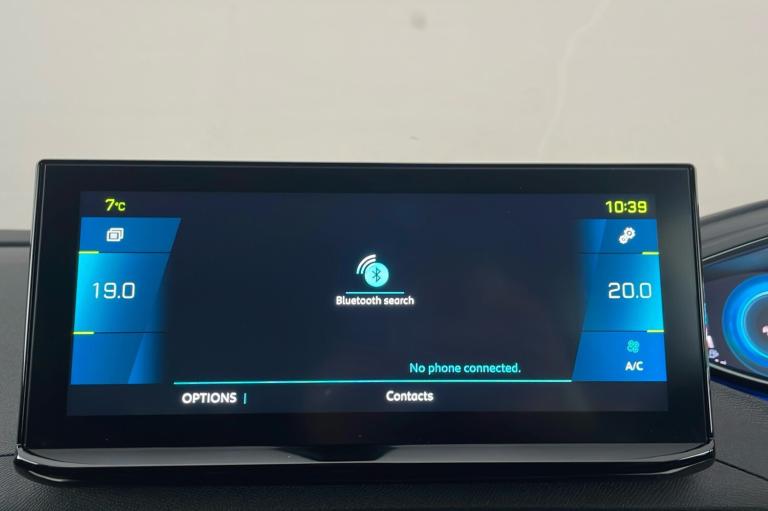  Peugeot 3008 SUV Hybrid 1.6 13.2kwh Gt Suv 5dr Petrol Plug In Hybrid E Eat 4wd