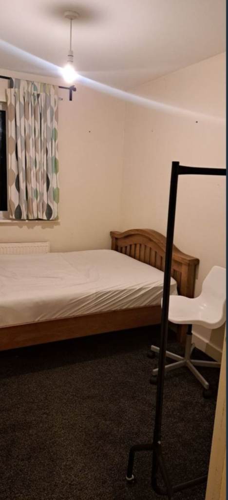 DOUBLE ROOM BILLS INCLUSIVE 4 RENT AT MK8