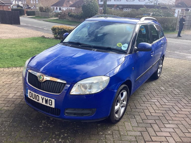 Skoda, FABIA, Estate, 2010, Semi-Auto, 1598 (cc), 5 doors