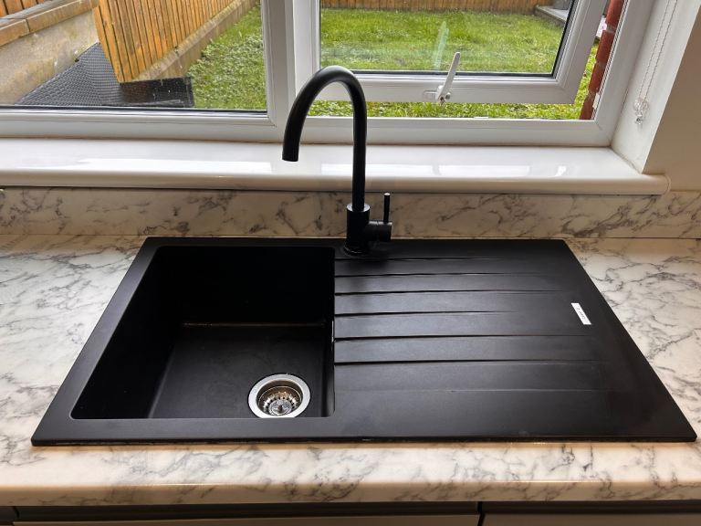 Black granite composite sink & mixer tap 
