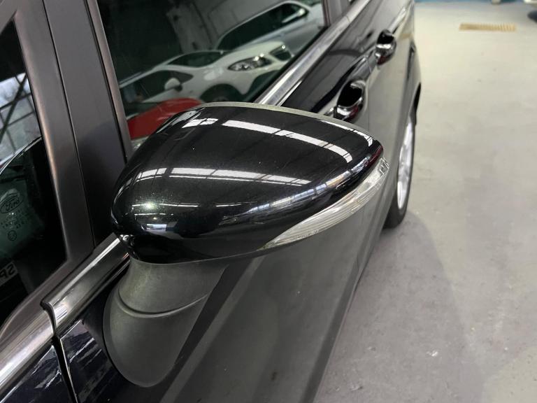 2013 Ford B-MAX 1.0T EcoBoost Zetec Euro 5 (s/s) 5dr MPV Petrol Manual