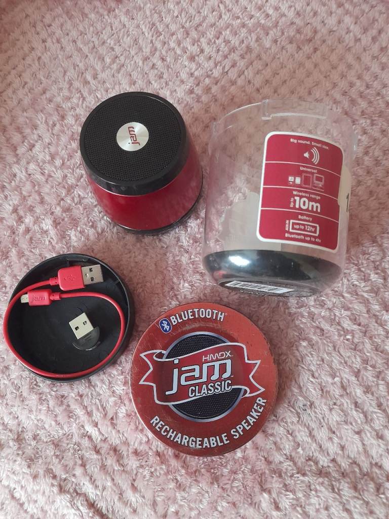 HNDX Jam Classic Bluetooth speaker